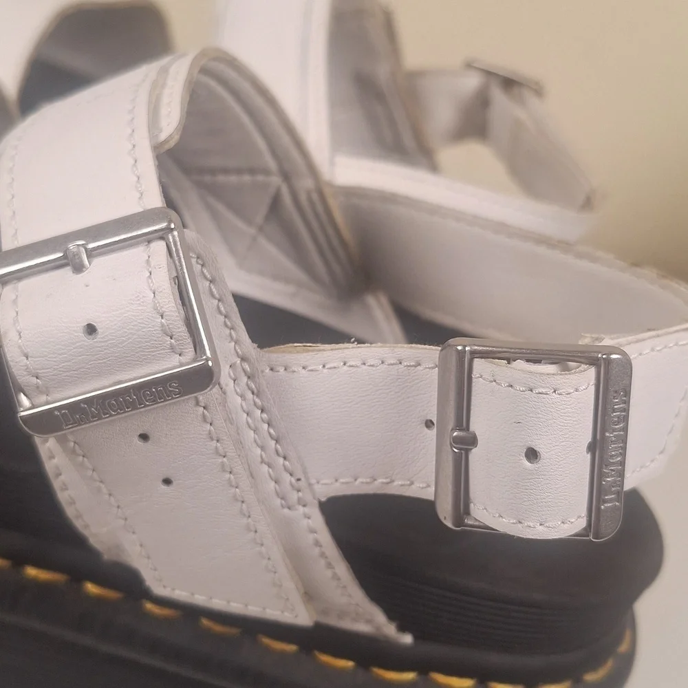Dr. Martens Voss Quad Women's Leather Strap Platform Sandals Size 11 - Picture 6 of 11